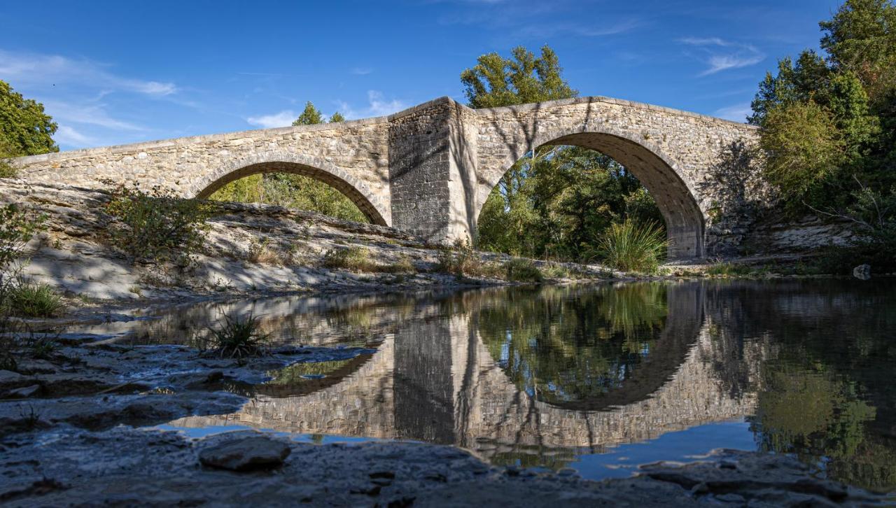 Gite La Mosaique Dauphin Bagian luar foto